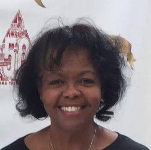 Meet your Posher, Iris